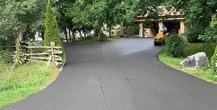 Best Driveway Sealing  in Dundee, FL